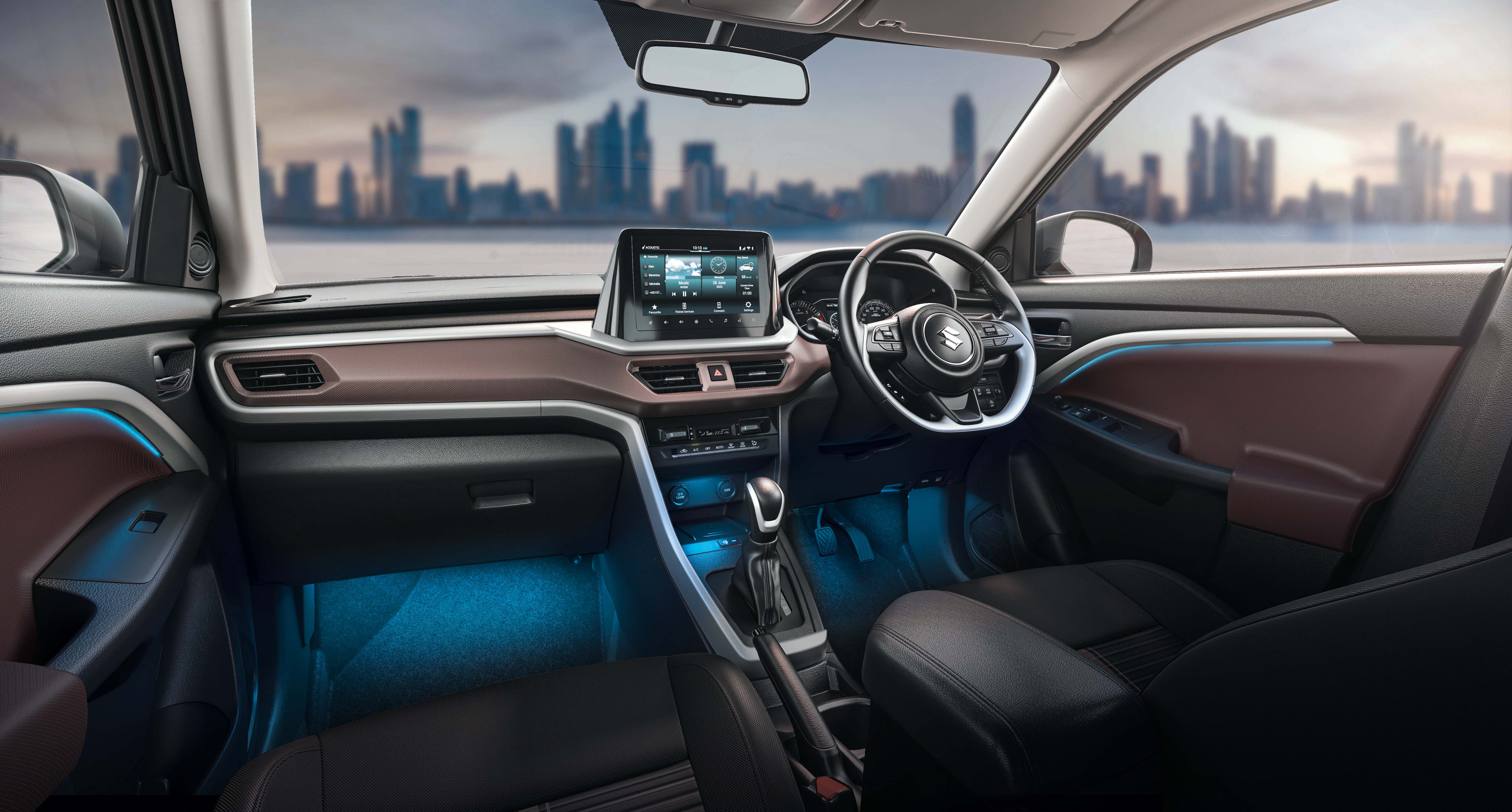 Dual Tone Interiors with Interior Ambient Lightning